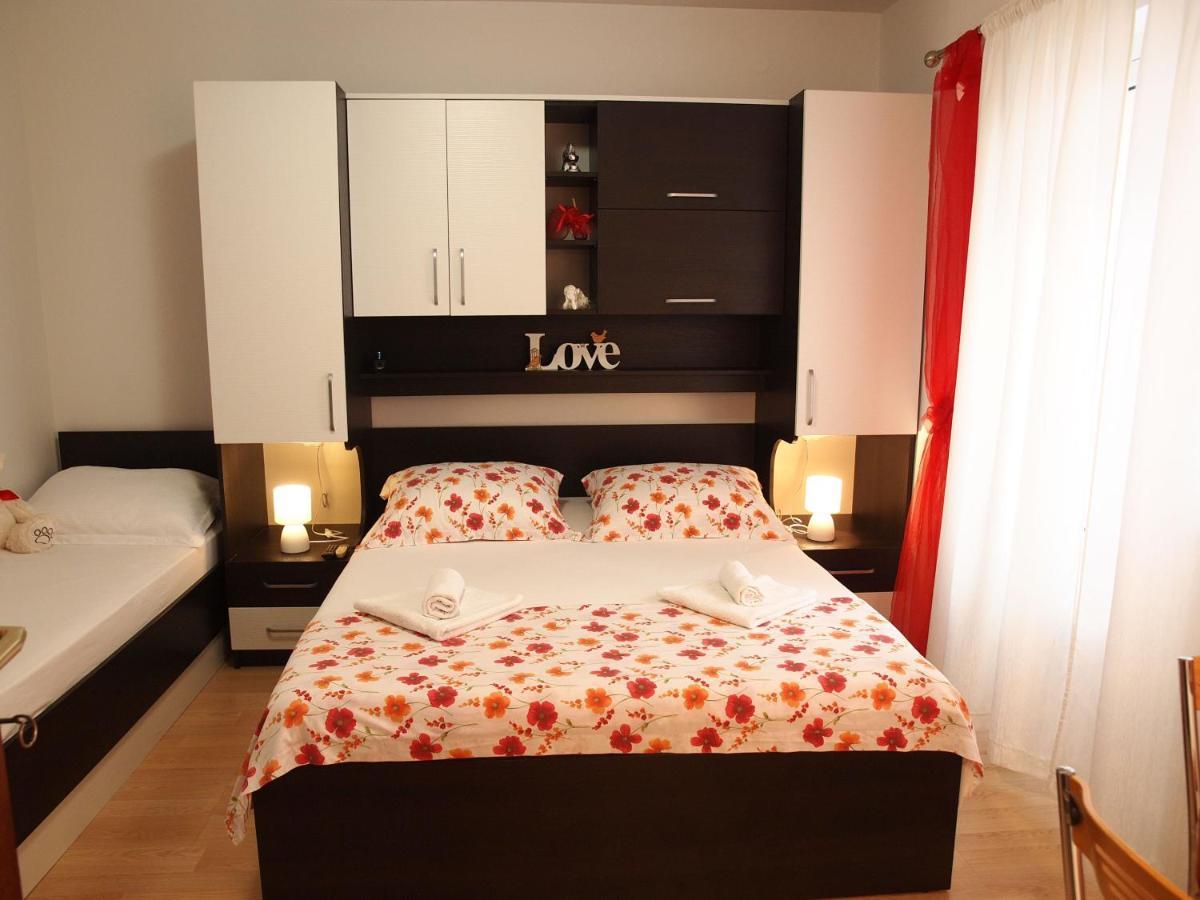Apartman Mario Makarska Exterior photo